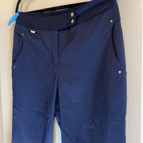 Bette & Court Navy Blue Capris - Size 12 - Picture 3 of 16
